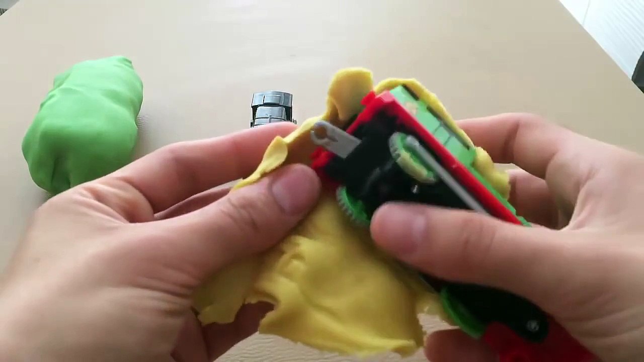 Thomas and Friends The Adventure Begins, Thomas y sus Amigos Espanol Latino