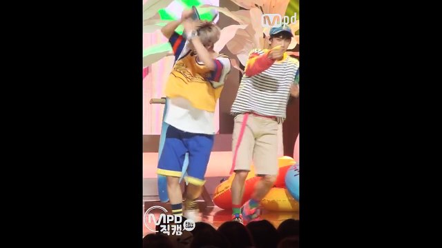 [MPD직캠] 갓세븐 마크 직캠 딱 좋아 Just Right GOT7 MARK Fancam MNET MCOUNTDOWN 150730