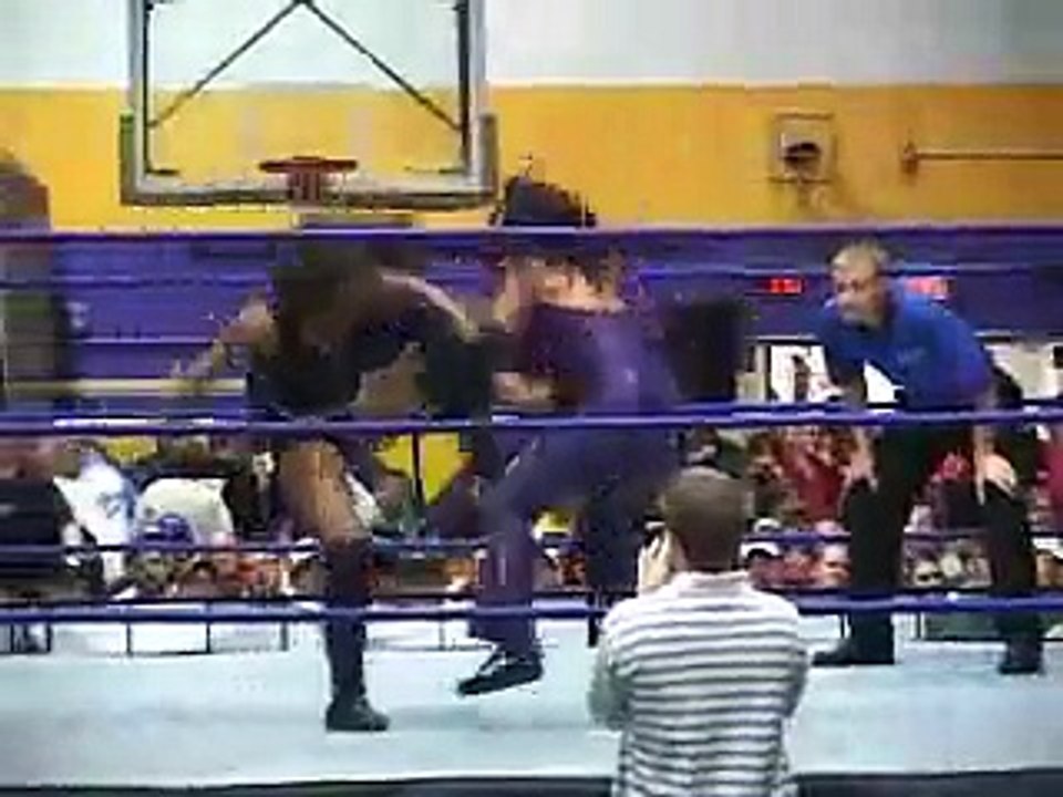 Lisa Moretti (Ivory) vs. Jazz show