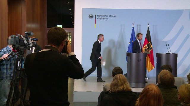 Attentats : le passeport syrien pourrait être une manoeuvre de l'EI