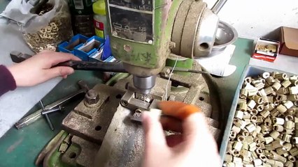 Importar de China, Agente de Compras: Bisagras Ocultas de Latón / Production 6