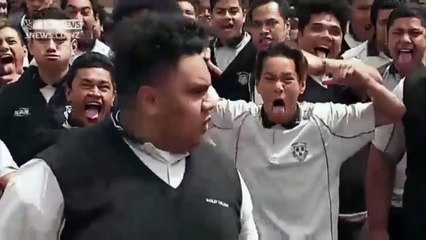 Le haka Wesley College en hommage à Jonah Lomu
