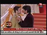 Swara ne Maara Ragini ko Thappad jis se Lakshya ne kar di Sanskar ki Peetai - 18th November 2015 - Swaragini