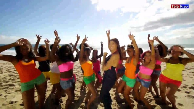 tele kréol en live de Ile de la reunion island (AUTO-RECORD) (2015-11-18 11:15:07 - 2015-11-18 11:40:13)