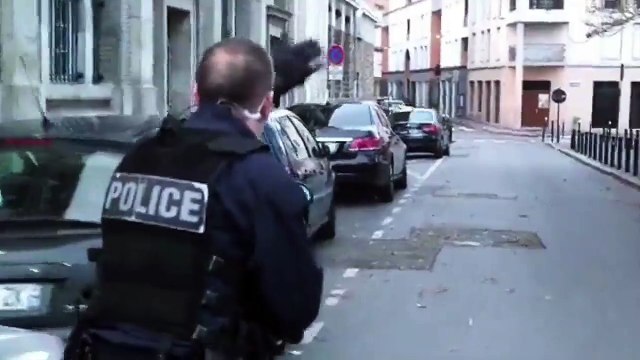 Saint-Denis : Une équipe de NBC News a filmé une opération de police