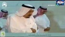 Islam.Inside Kaaba Makkah - The Newest Video 2015 (King Salman Praying Inside the Ka'ba)