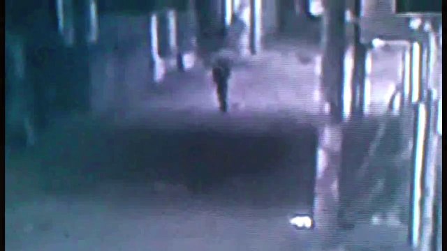 Suspeito atira em residência e foge na Serra