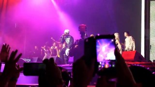OutKast @ Lollapalooza Hey Ya! *Fans Dance Onstage* Live (720p) 8 2 14