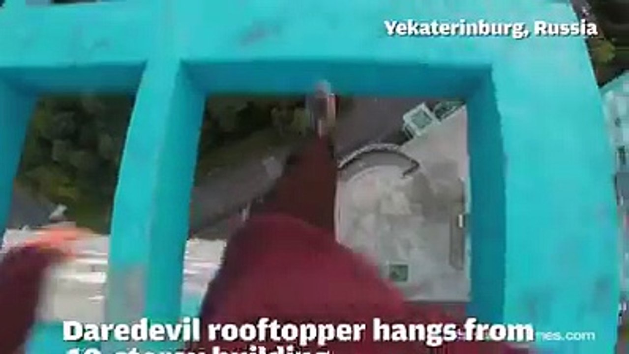 girl daredevil hanging
