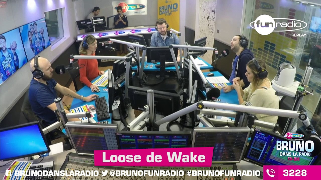 Plus de Câlins pour Aurélia (18/11/2015) - Best Of en Images de Bruno dans la Radio