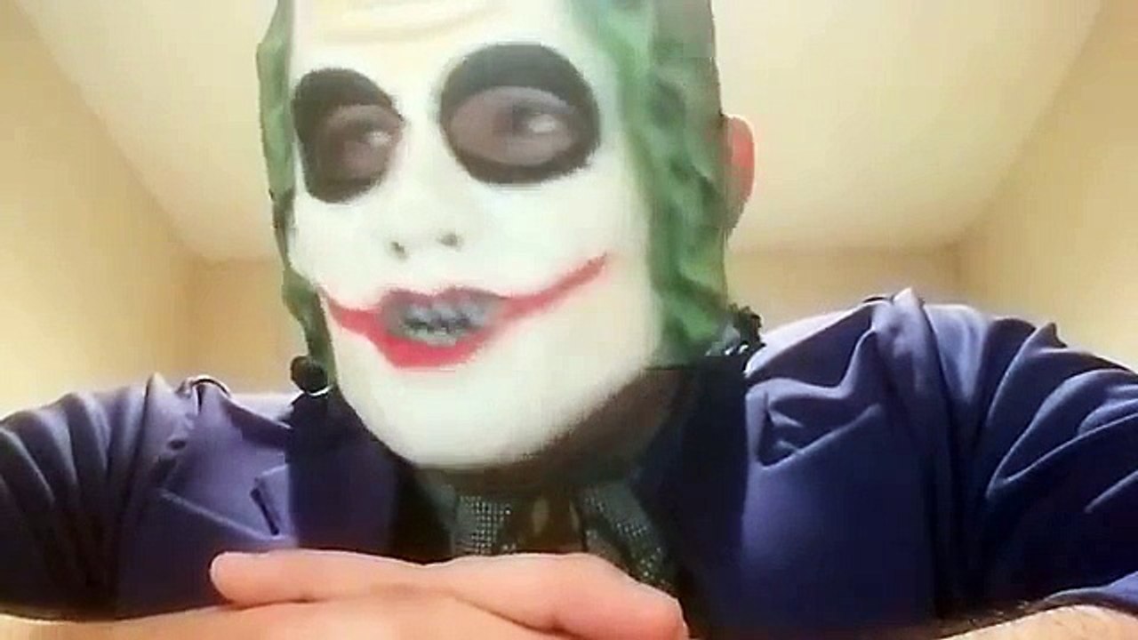 Man-in-Joker-Mask
