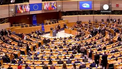 El Europarlamento rinde homenaje a las víctimas de París