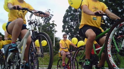Estilo de vida, com os  amigos, ciclismo em grupo, passeio ciclístico da Primavera em Taubaté, SP, Brasil