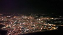 Посадка в ночной Москве. Вид из кабины пилота.
