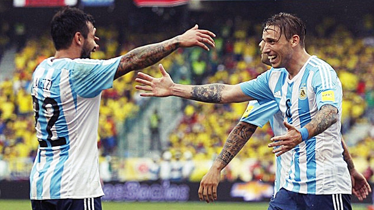 HIGHLIGHTS ► Colombia 0 vs 1 Argentina - 17 Nov 2015 | English Commentary
