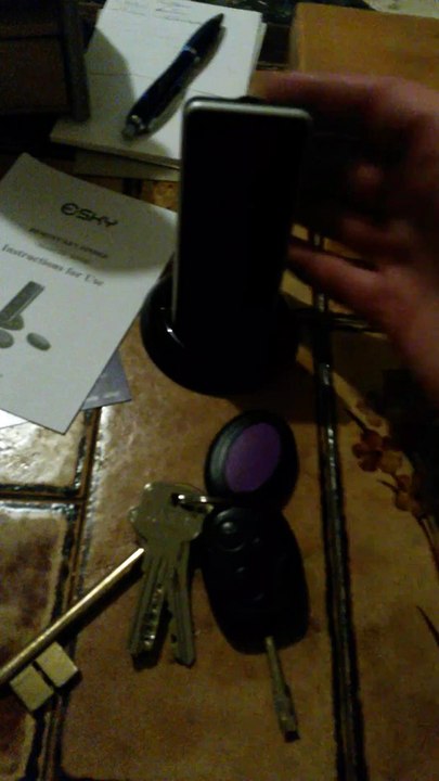 Comment ça marche: porte clefs siffleur / key finder - Esky