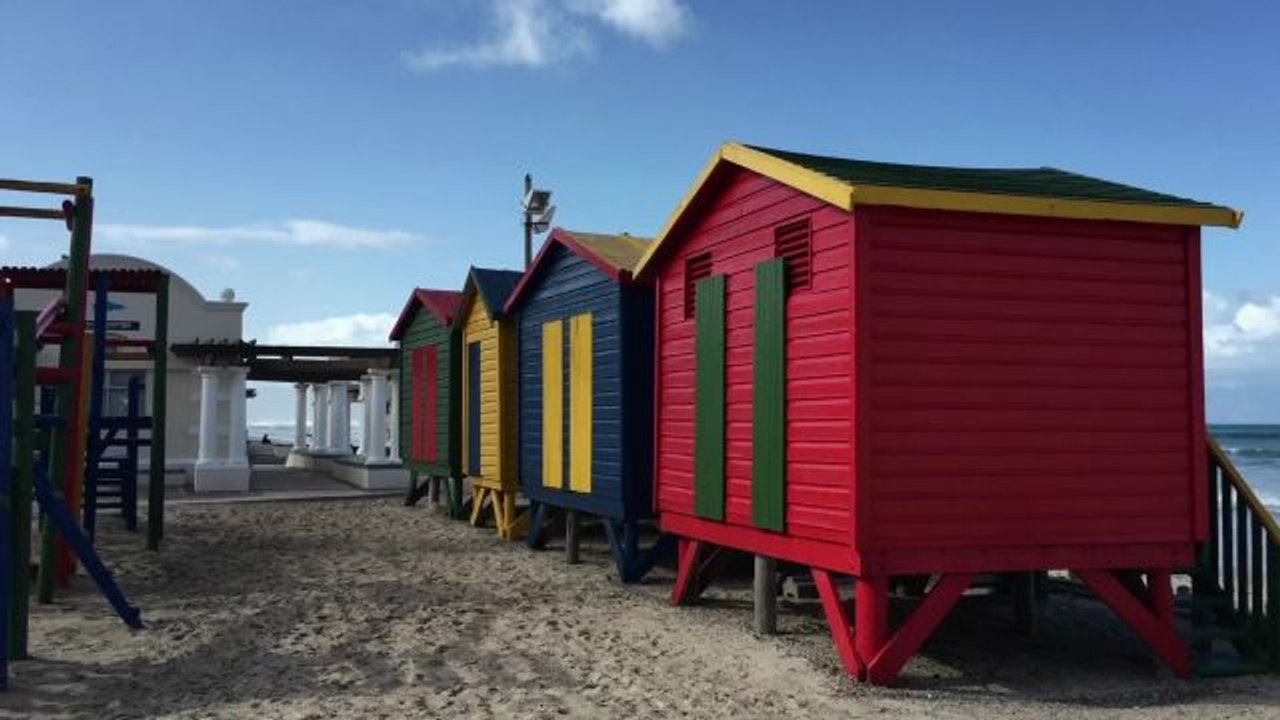 City Guides  - A Day in Cape Town