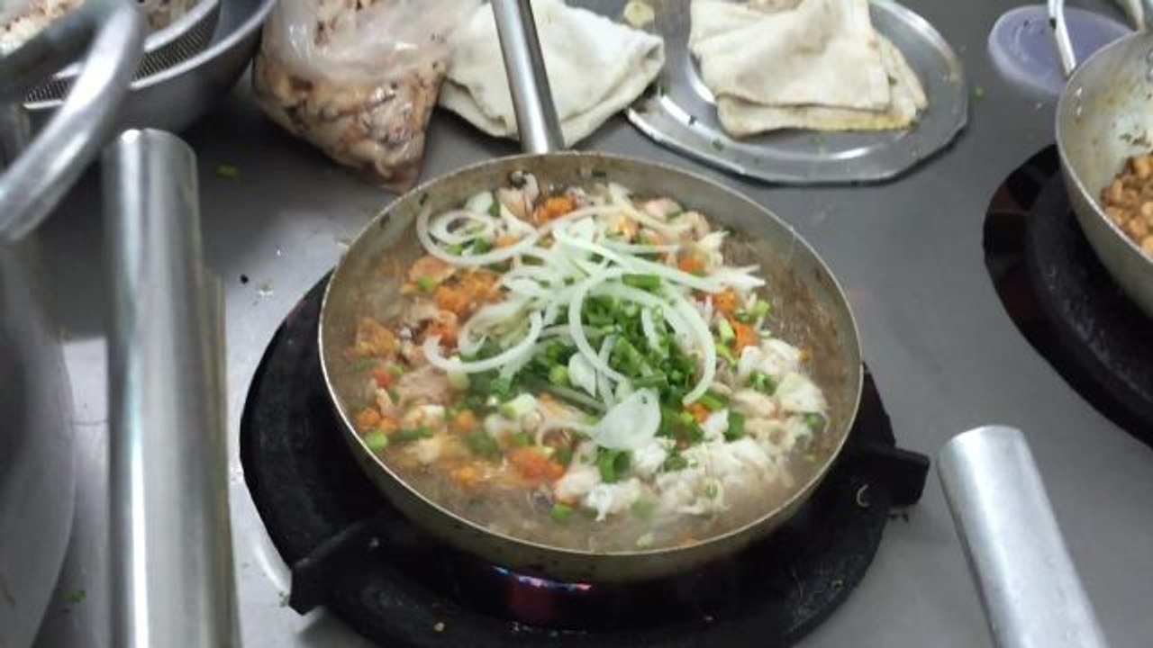 Next List: Saigon Food Tour