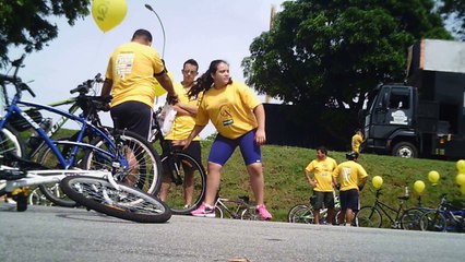 Estilo de vida, com os  amigos, ciclismo em grupo, passeio ciclístico da Primavera em Taubaté, SP, Brasil