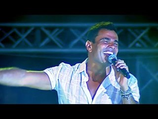 Amr Diab - Halla Halla (Video Mix) عمرو دياب - هللا هللا