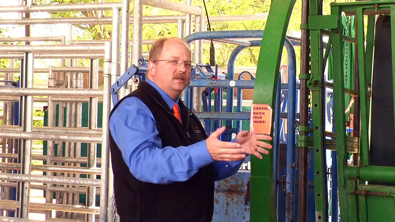 University of Tennessee Veterinary Medical Center Veterinarians Talk about Grass Tetany