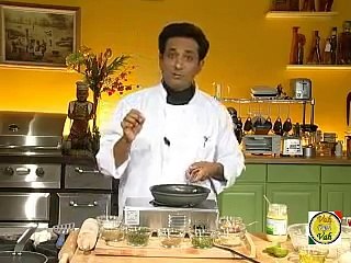 Aloo Paratha Traditional Food -