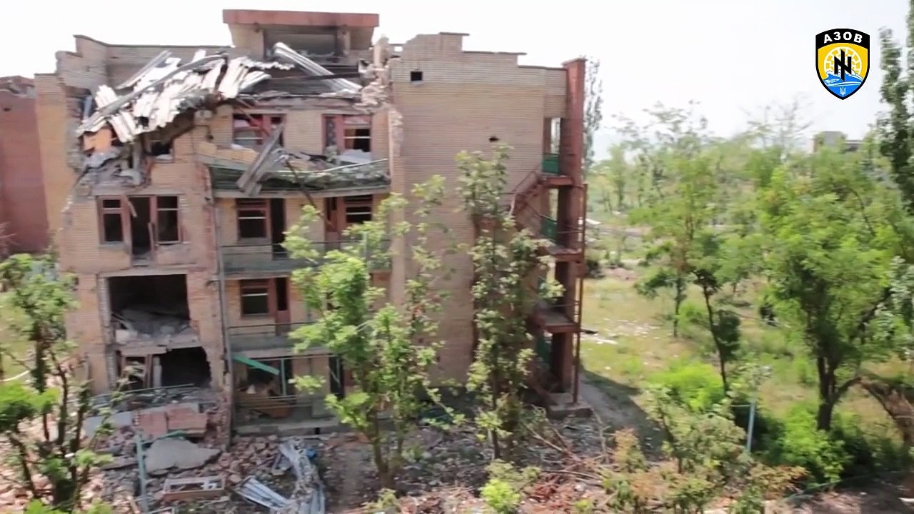 Ukraine War • Aftermath in Shyrokyne after militants retreated