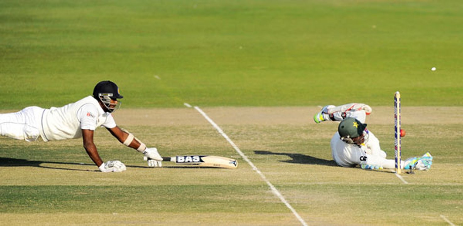 ==AWESOME==Best Cricket Run Outs in Cricket History 2015