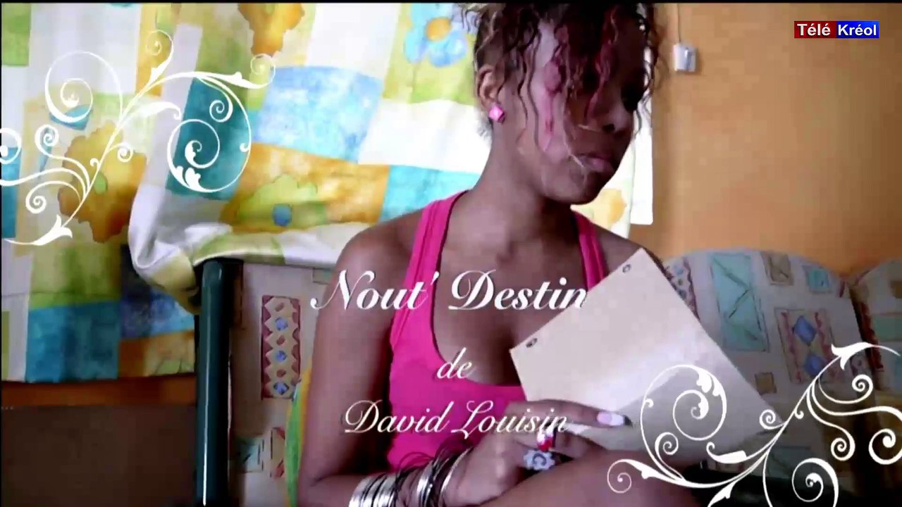 tele kréol en live de Ile de la reunion island (AUTO-RECORD) (2015-11-19 08:42:40 - 2015-11-19 08:51:58)