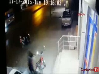 Markette dehşet anları... Bombayı içeribırakıp kaçtı