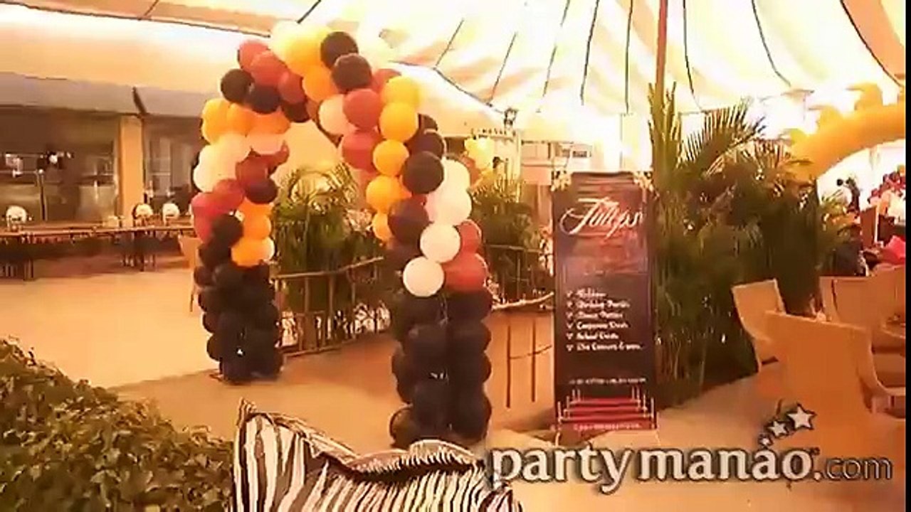 jungle  birthday party theme