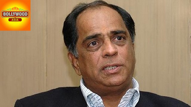 FTII Students Demand Pahlaj Nihalanis RESIGNATION | Bollywood News