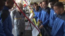 Les jeunes du HAC visitent l'usine de Renault Sandouville