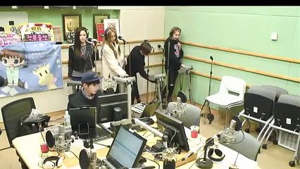[ESPAÑOL] 151116 'Kiss the Radio' - BEG