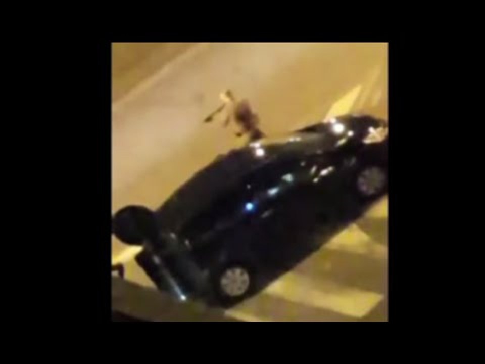 RAW: Armed men seen in vicinity of Saint-Denis shoot-out