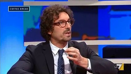 Danilo Toninelli sbugiarda Renzi: "Basta con le mega balle!"