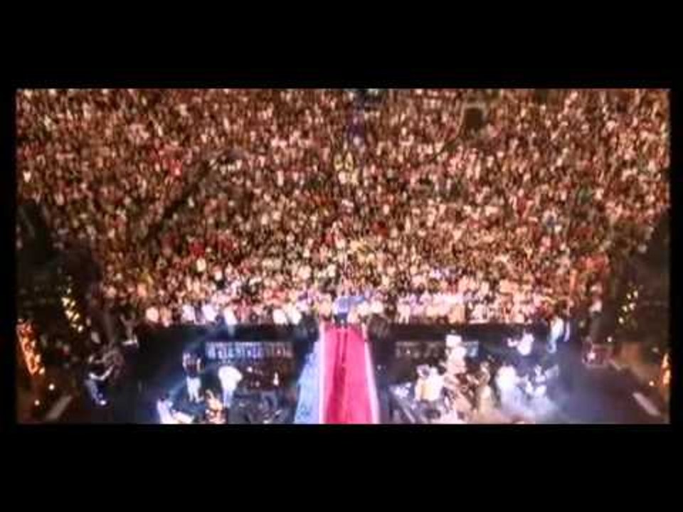 Amr Diab - Wayyah (Carthage 2009)