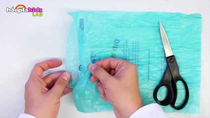 Static Flyer Science Experiment by HooplaKidzLab