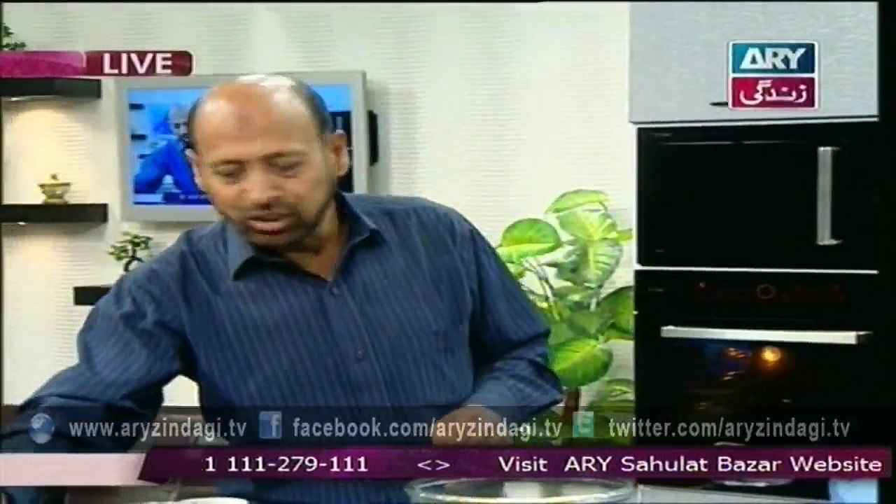 Pineapple Deluxe Cake - Vegetable Soup - Lifestyle Kitchen 18th November 2015