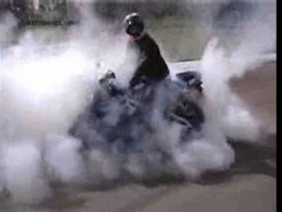 Andy-r6-burnout