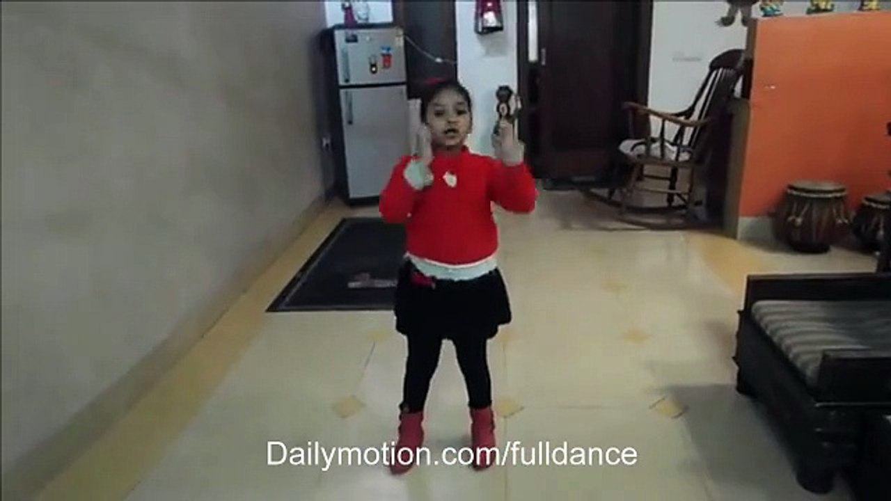 Chitian kalaiyan Dance _ Roy _ By Cute Little Girl.  By: Said Akhtar