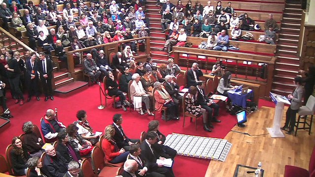 Inauguration du forum Neuroplanète 2015 par Christian Estrosi