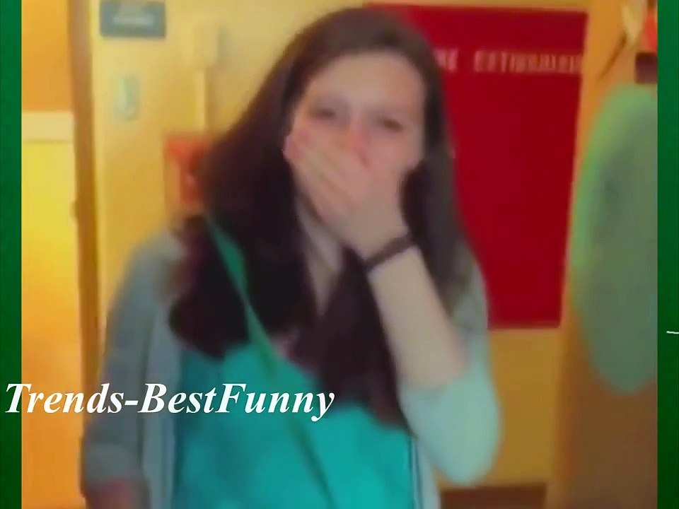 Funny Videos: Funny Scare Pranks Compilation