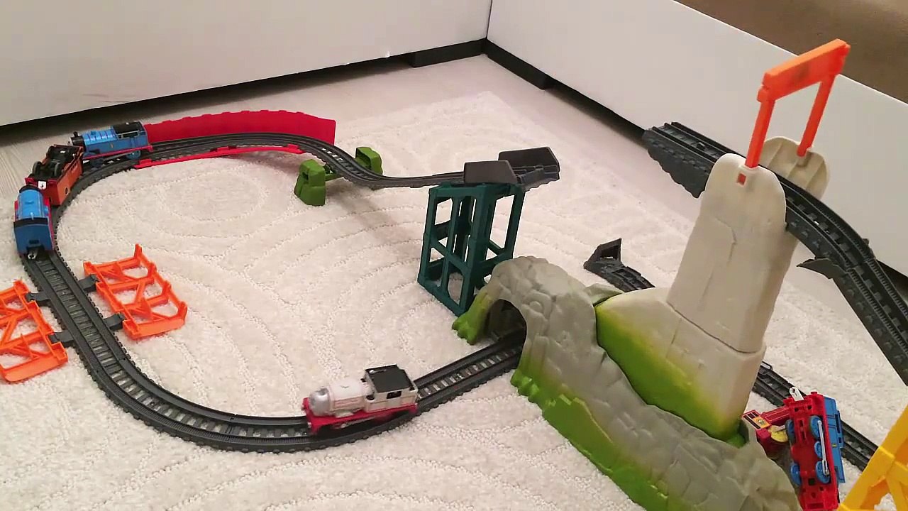 New Thomas & Friends Wooden Railway Trains, thomas il trenino