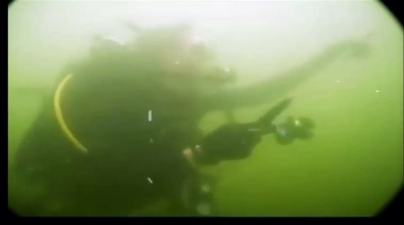 Böyle de Bir Yöntem Varmış Squba Fishing!!! Görerek av !!!!