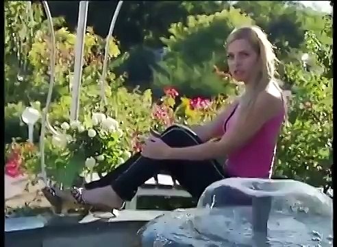 Готовьтесь посмеяться от души! Вы это видели очень тупая блондинка