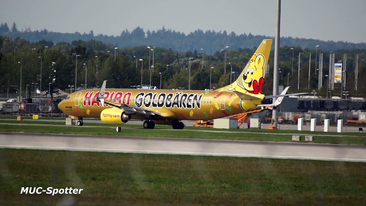 TUIfly Boeing 737-8K5 Haribo Goldbären Livery D-ATUD departure at Munich Airport München Flughafen