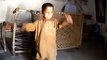 PTI - Banega Naya Pakistan - Attaullah Esakhelvi  Pathan Child Dance Very Well 2015 HD