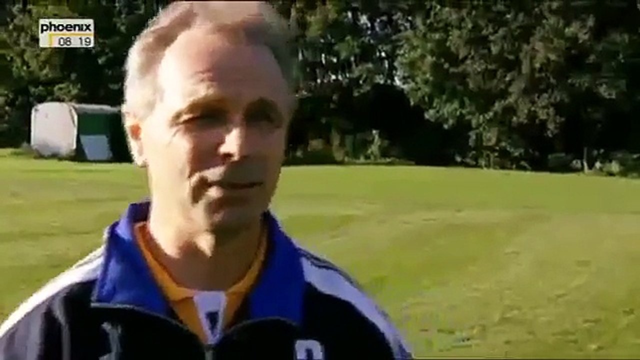 DOKU Profi Kicker Der Aufstieg eines Fußball Gottes 2013 german deutsch360p H 264 AAC