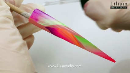 Abstract nail art!